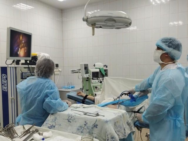 Врачи Верхнеяркеевской больницы успешно провели операцию 92-летней женщине с использованием нового оборудования